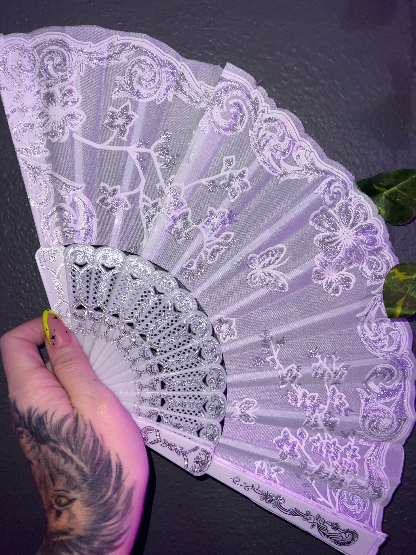 Lace Vintage Silk Fan